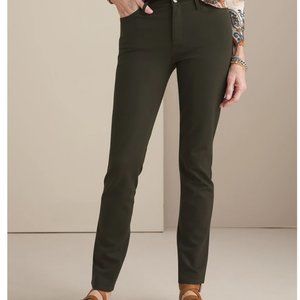 Chicos Darm Army Green Ponte 5 Pocket Slim Pants, Size 00 Petite